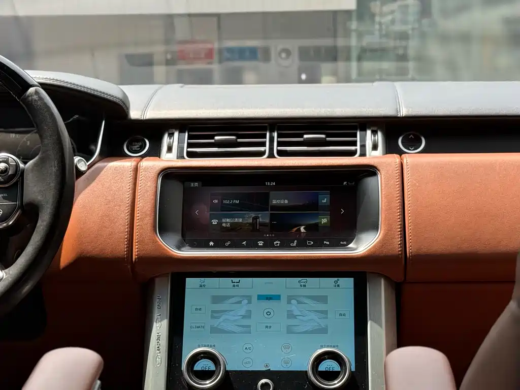 Land Rover Range Rover 2019 — фото 14