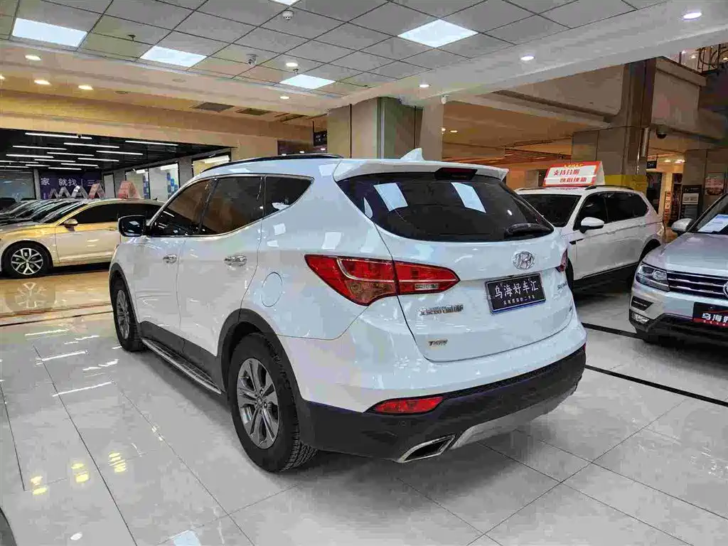 Hyundai Santa Fe 2015 — фото 14
