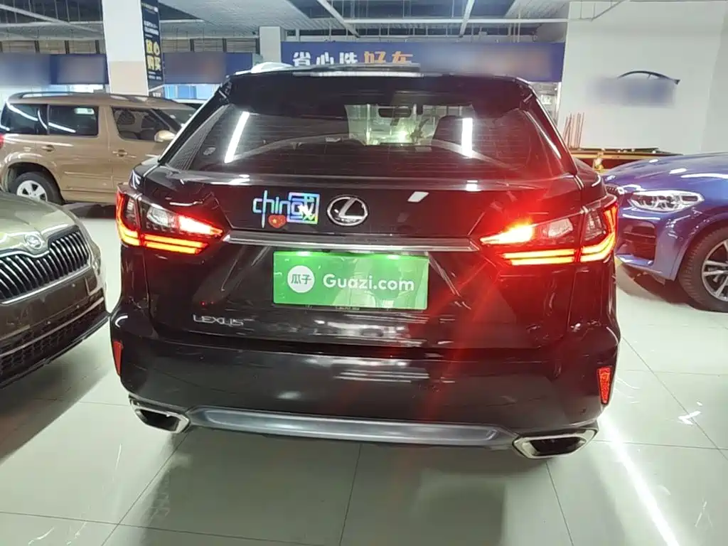 Lexus RX 2019