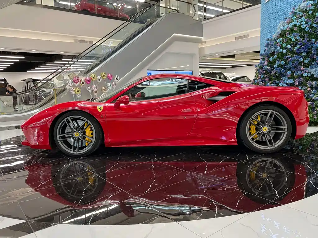 Ferrari 488 2016 — фото 7