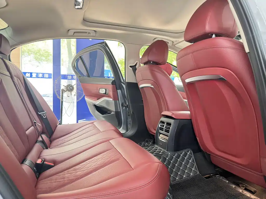 BMW i3 2023 — фото 14
