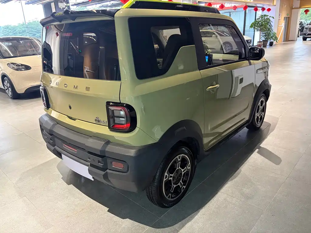 Geely Galaxy Panda 2025 — фото 14