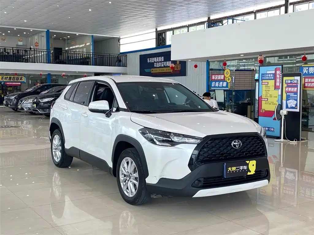 Toyota Corolla Cross 2023