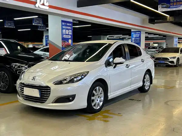 Peugeot 308 2014