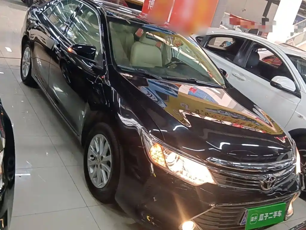 Toyota Camry 2016