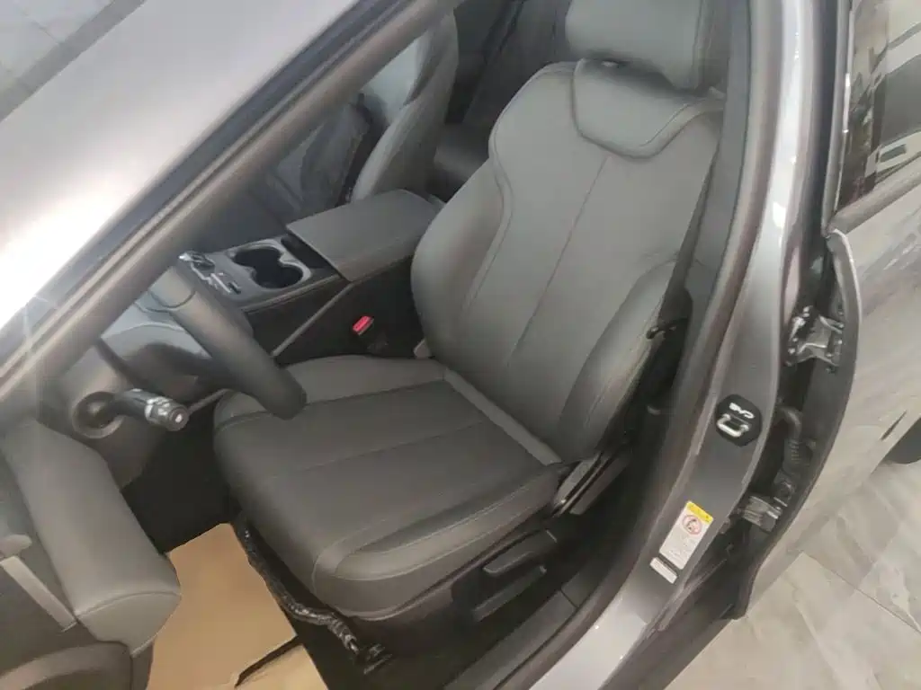 BYD Qin PLUS 2025 — фото 15