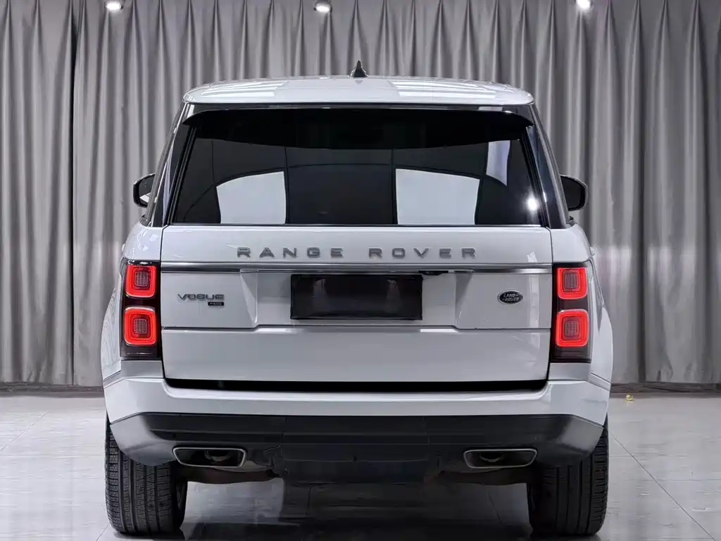 Land Rover Range Rover 2020 — фото 12