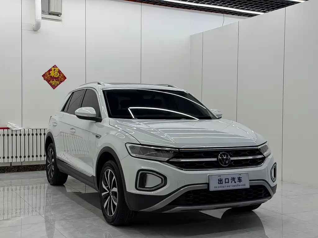 Volkswagen T-Roc 2024