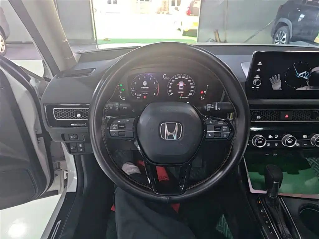 Honda Civic 2022 — фото 11