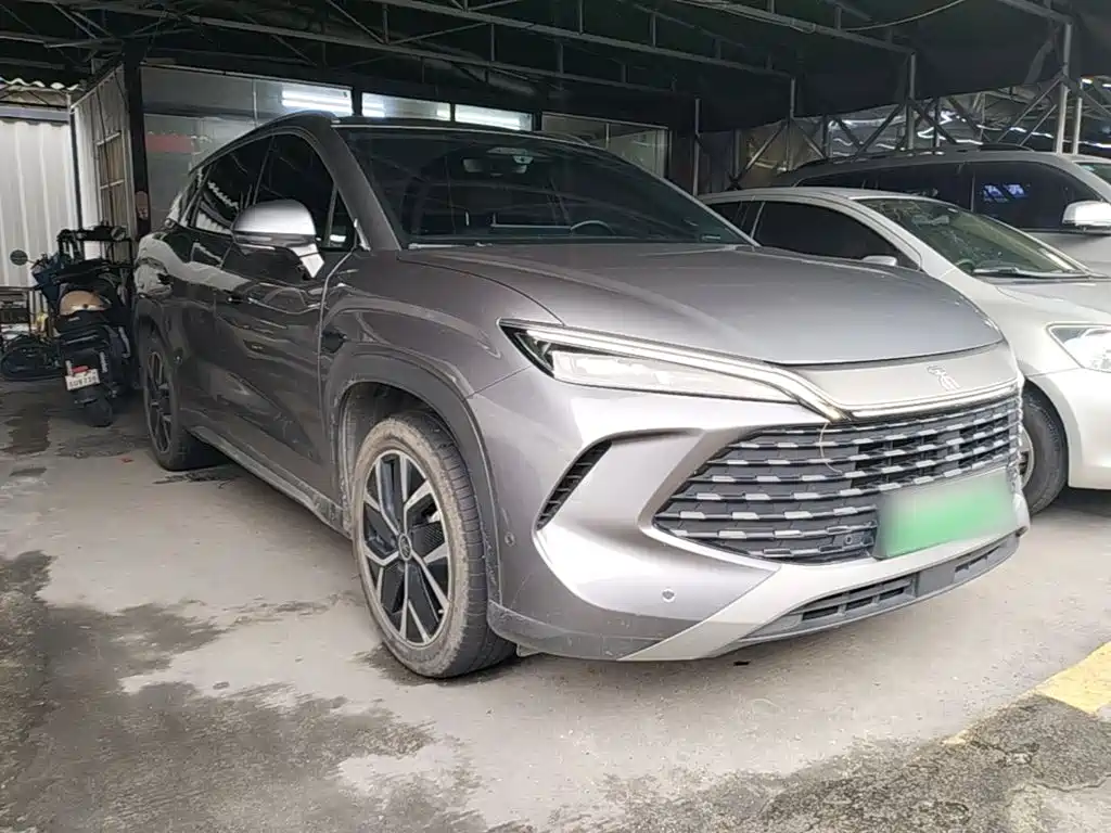 BYD Song L DM-i 2025 — фото 4