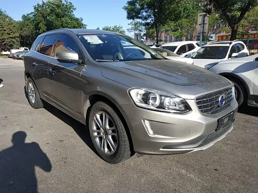 Volvo XC60 2015 — фото 4