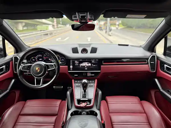 Porsche Cayenne 2019