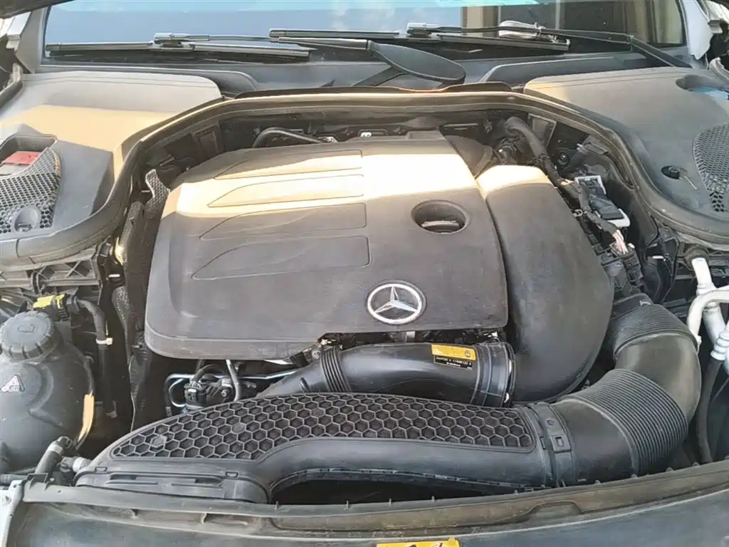 Mercedes-Benz E-Class 2023 — фото 20
