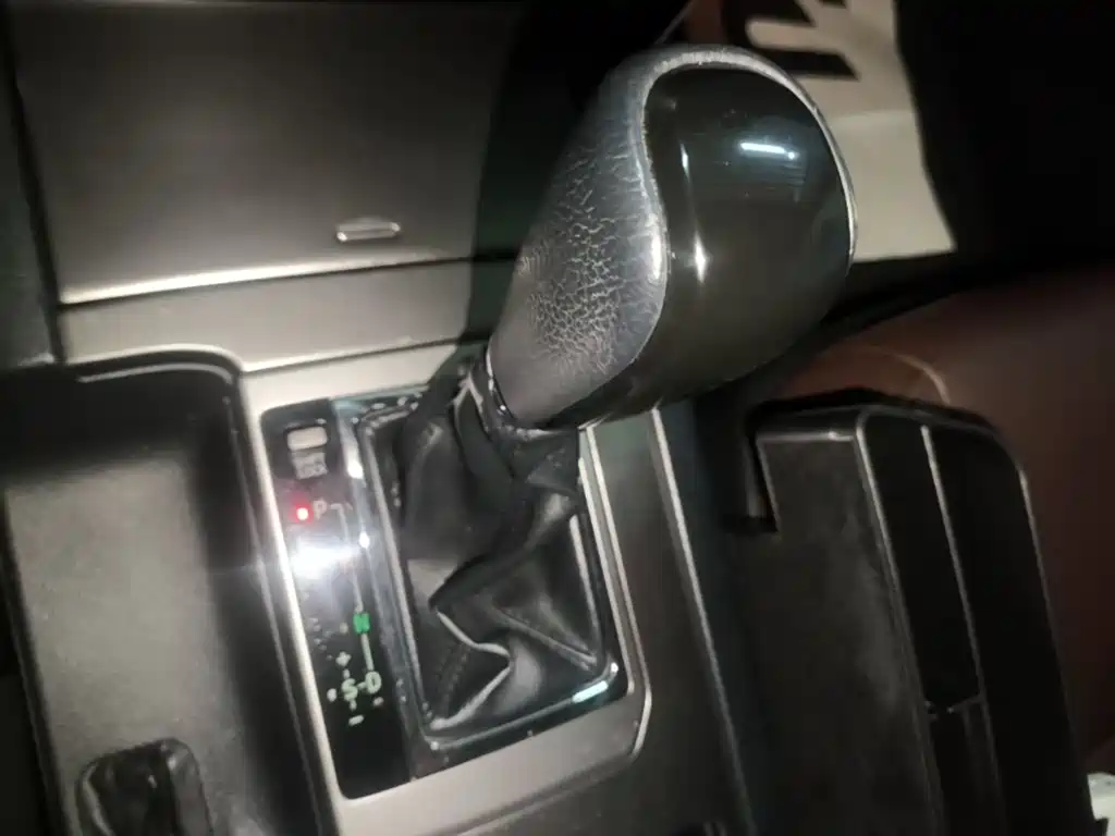 Toyota Prado 2017 — фото 14