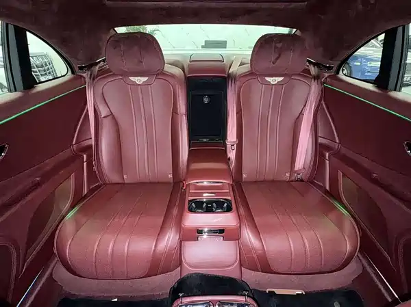 Bentley Flying Spur 2022