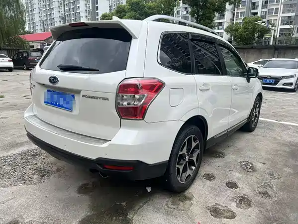 Subaru Forester 2015