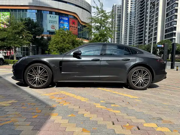 Porsche Panamera 2018