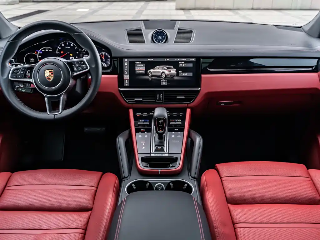 Porsche Cayenne 2021 — фото 19