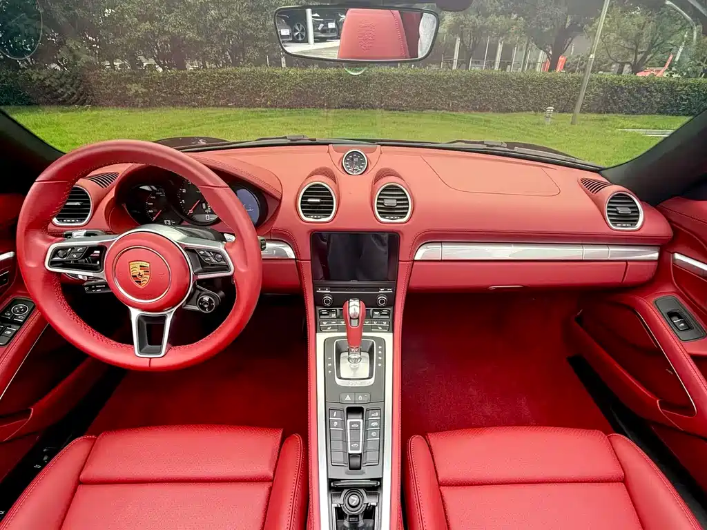 Porsche 718 2025 — фото 10