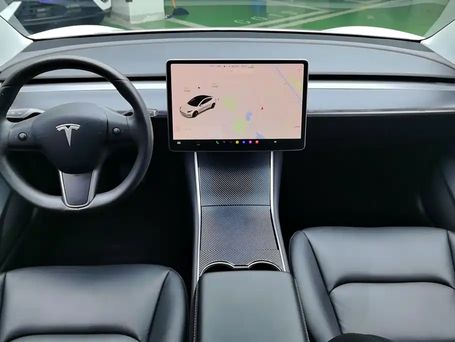 Tesla Model 3 2020 — фото 12