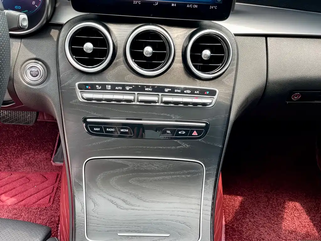 Mercedes-Benz C-Class 2020 — фото 13