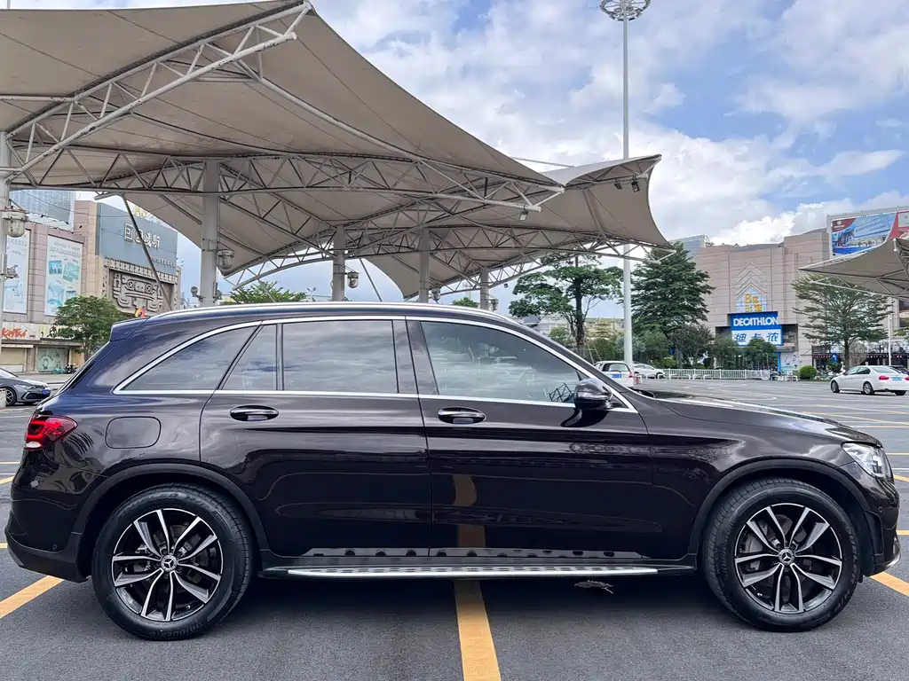 Mercedes-Benz GLC 2021 — фото 7