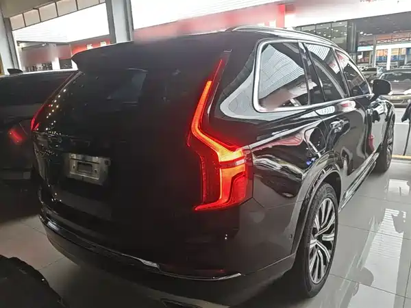 Volvo XC90 2020