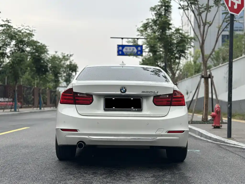 BMW 3 Series 2015