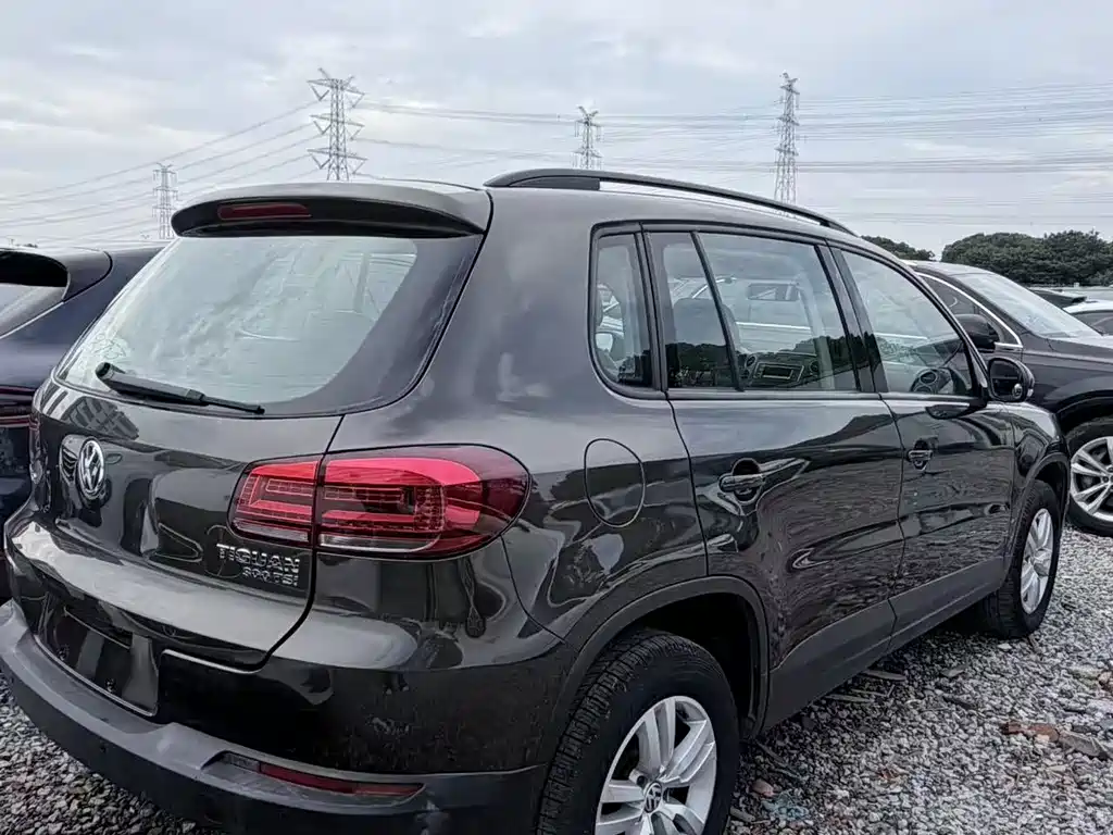 Volkswagen Tiguan 2016