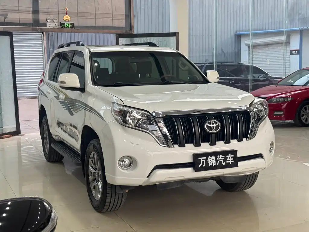 Toyota Prado 2016 — фото 3