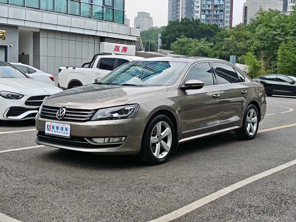 Volkswagen Passat 2014 — фото 4
