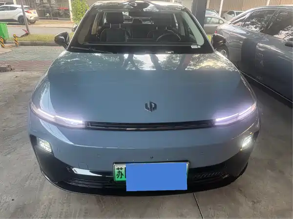 Leapmotor B01 2025