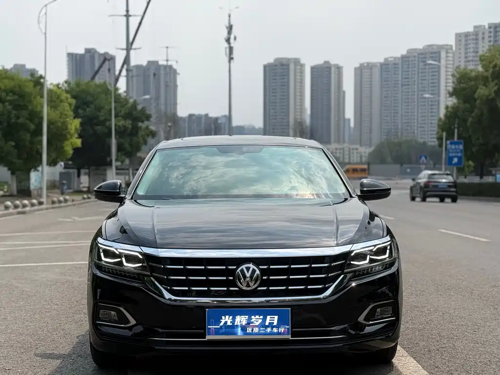 Volkswagen Passat 2019 — фото 2