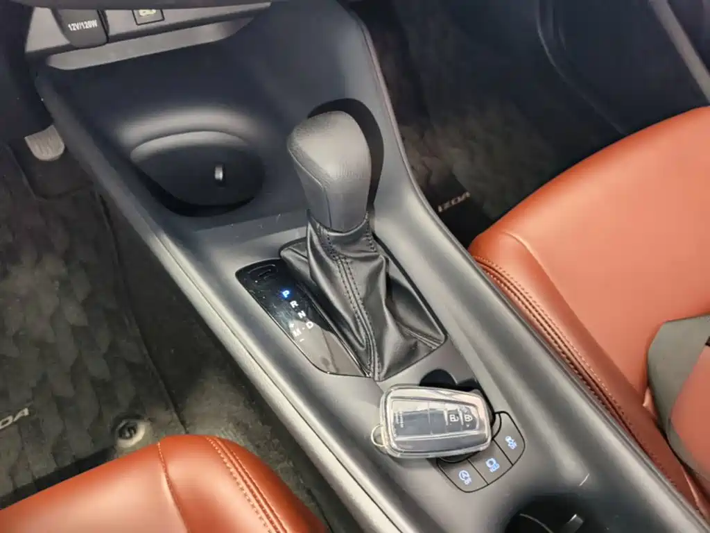 Toyota IZOA 2023 — фото 14