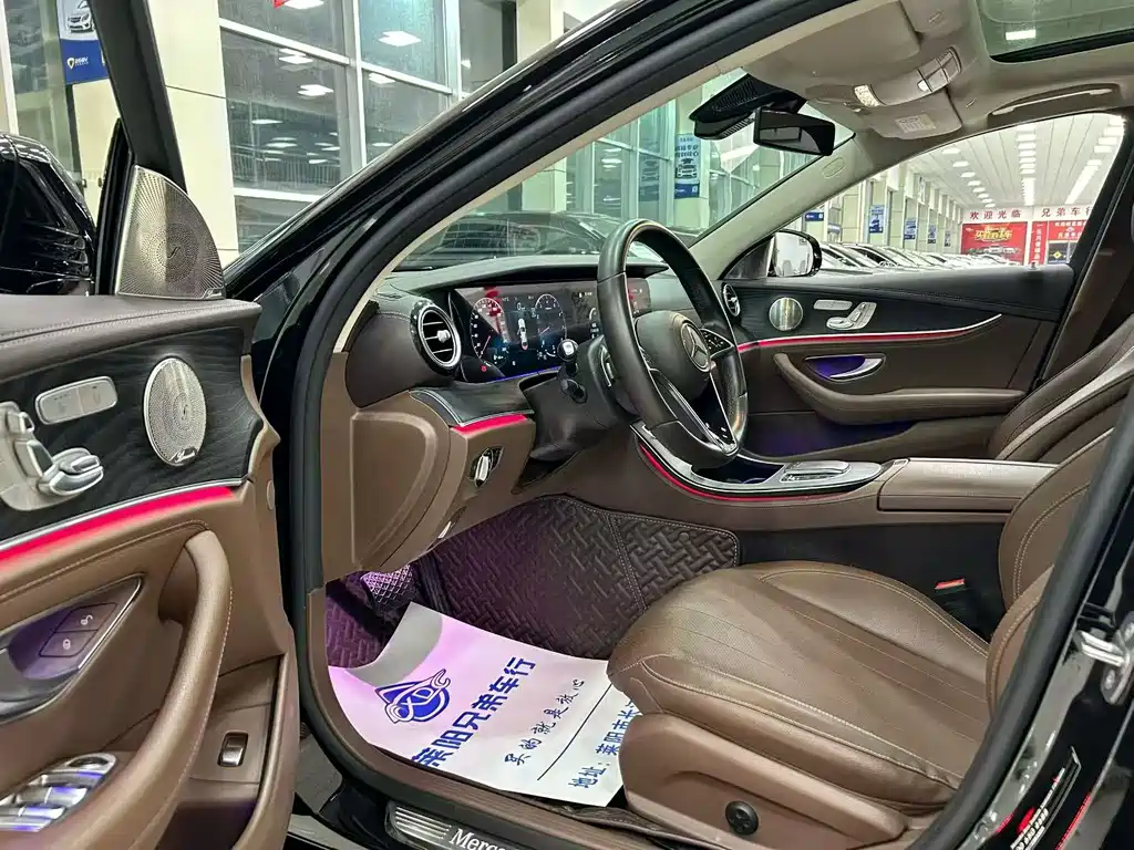 Mercedes-Benz E-Class 2023 — фото 4