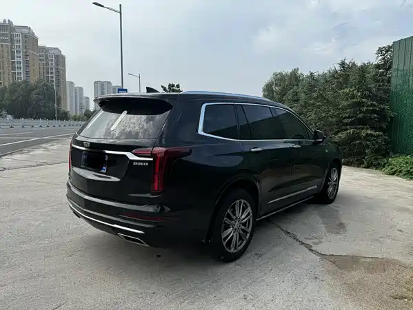 Cadillac XT6 2021