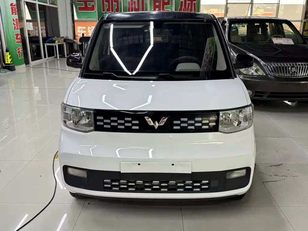 Wuling MINIEV 2020