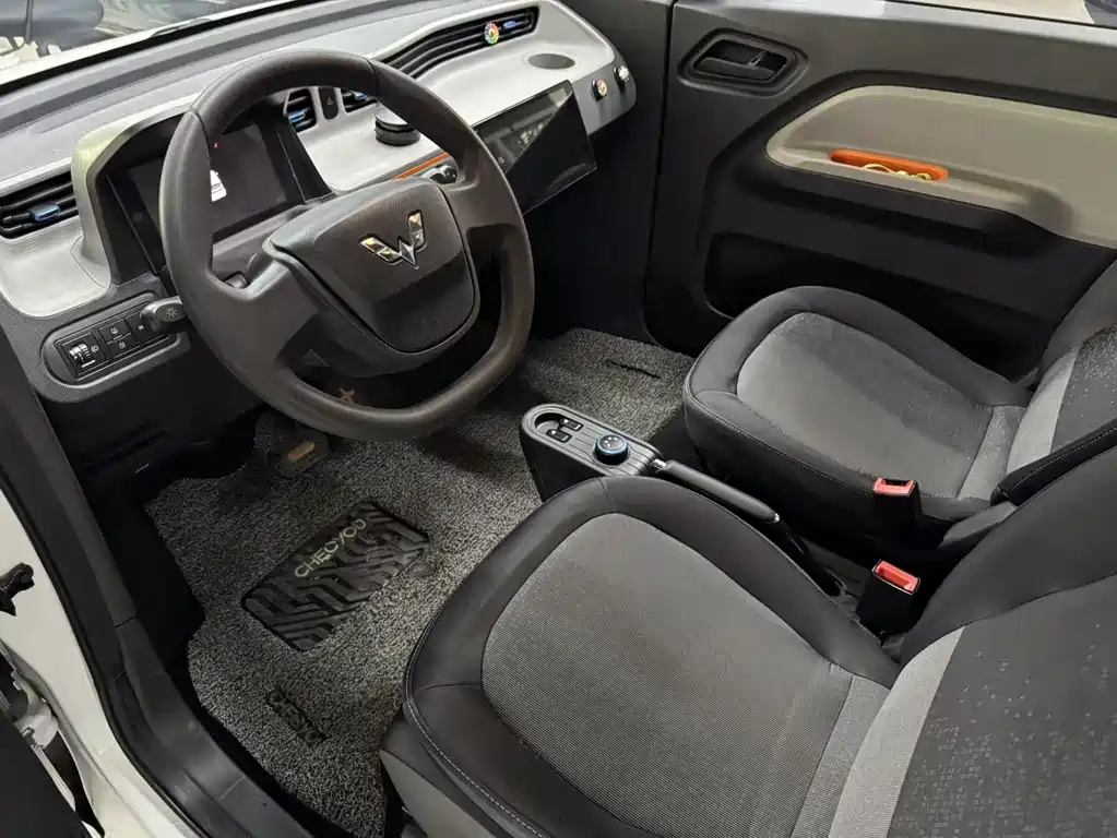 Wuling MINIEV 2020