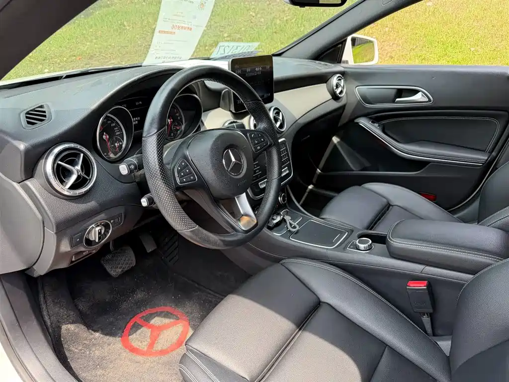 Mercedes-Benz CLA 2019 — фото 7