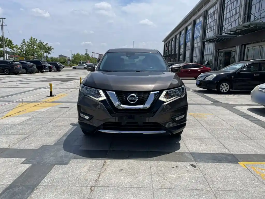 Nissan X-Trail 2018 — фото 3