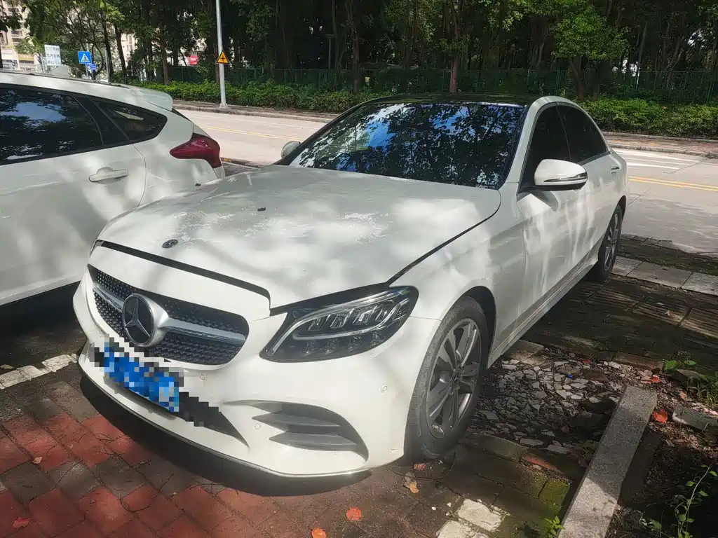 Mercedes-Benz C-Class 2021