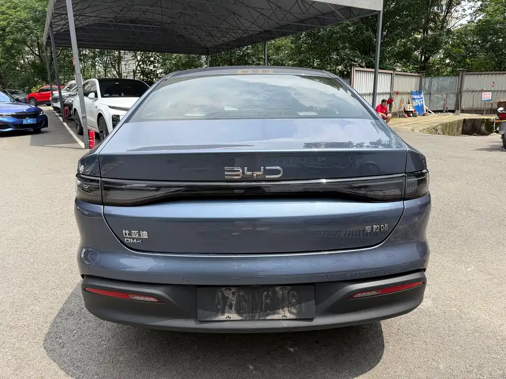 BYD Seal 05 DM-i 2025 — фото 5