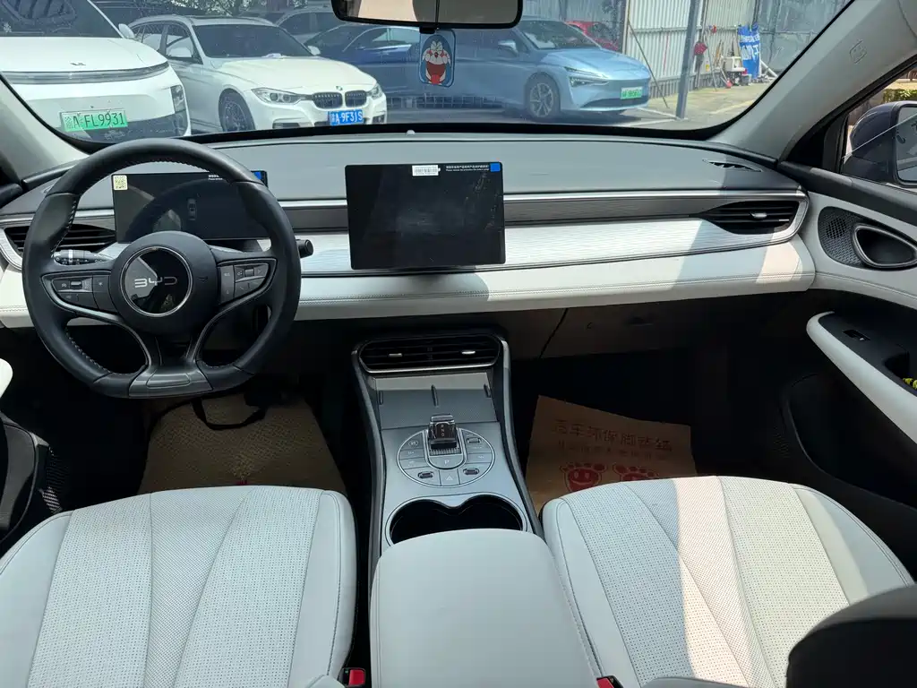 BYD Seal 05 DM-i 2025 — фото 7