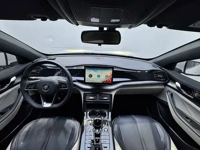 BYD Qin PLUS 2023 — фото 10
