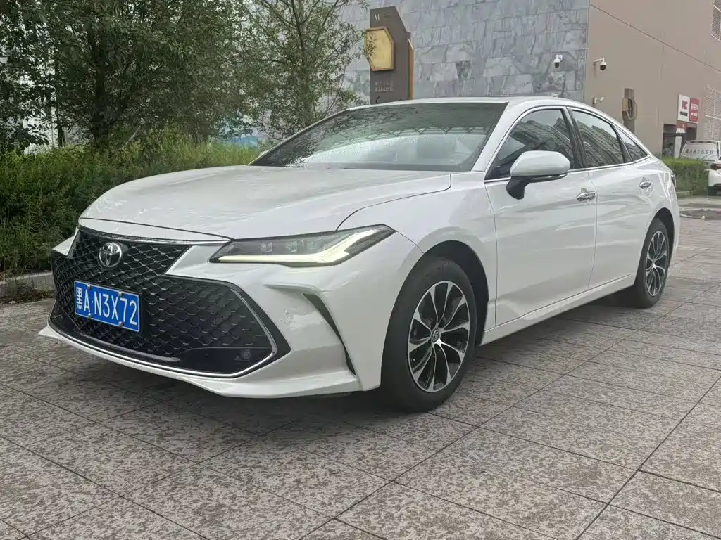 Toyota Avalon 2024