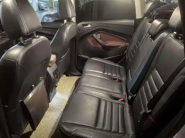 Ford Kuga 2015
