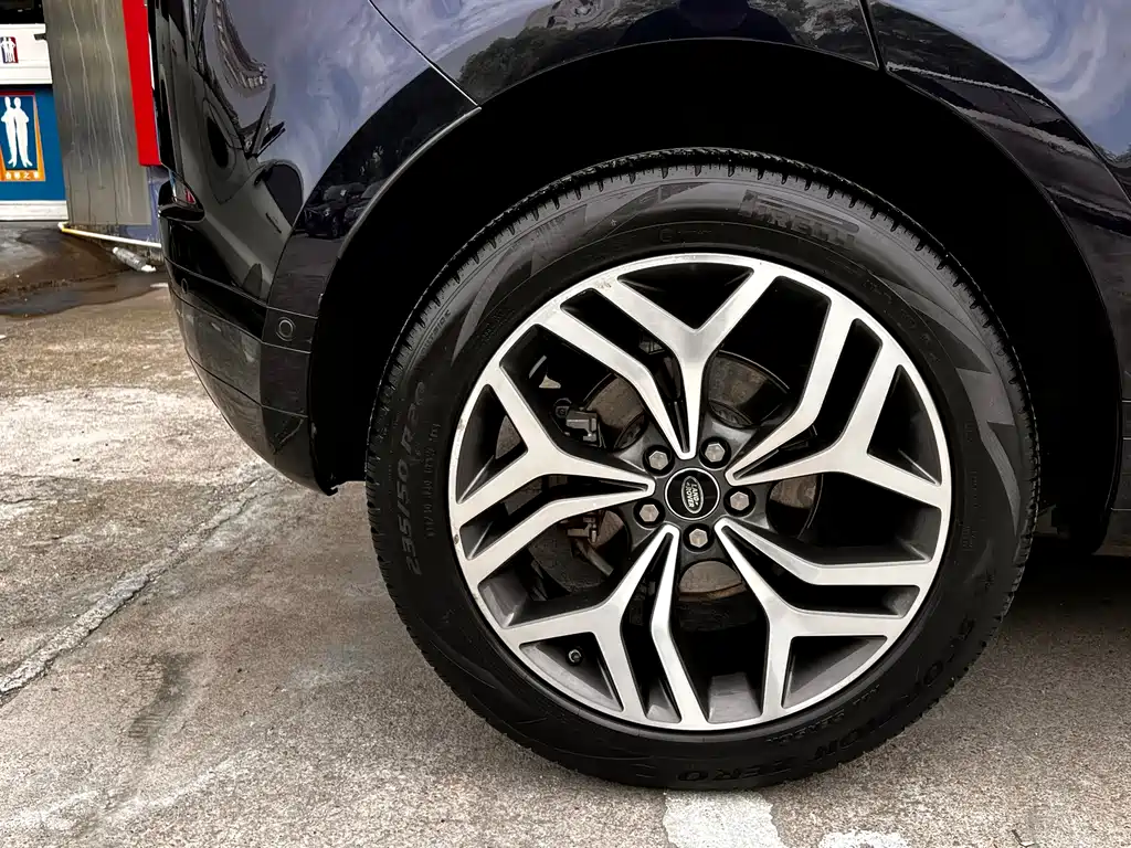 Land Rover Evoque 2020 — фото 17