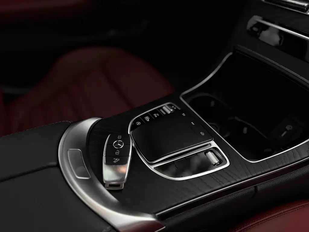 Mercedes-Benz C-Class 2020 — фото 9