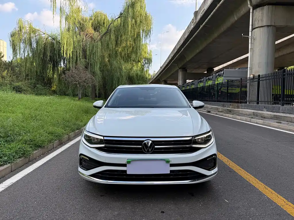 Volkswagen Bora 2024