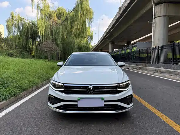 Volkswagen Bora 2024